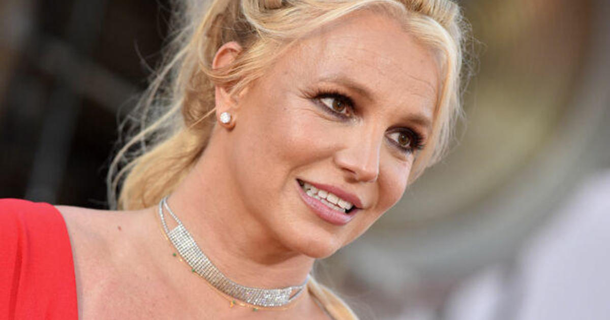 Britney Spears says her family hurt her "deeper than you'll ever know"