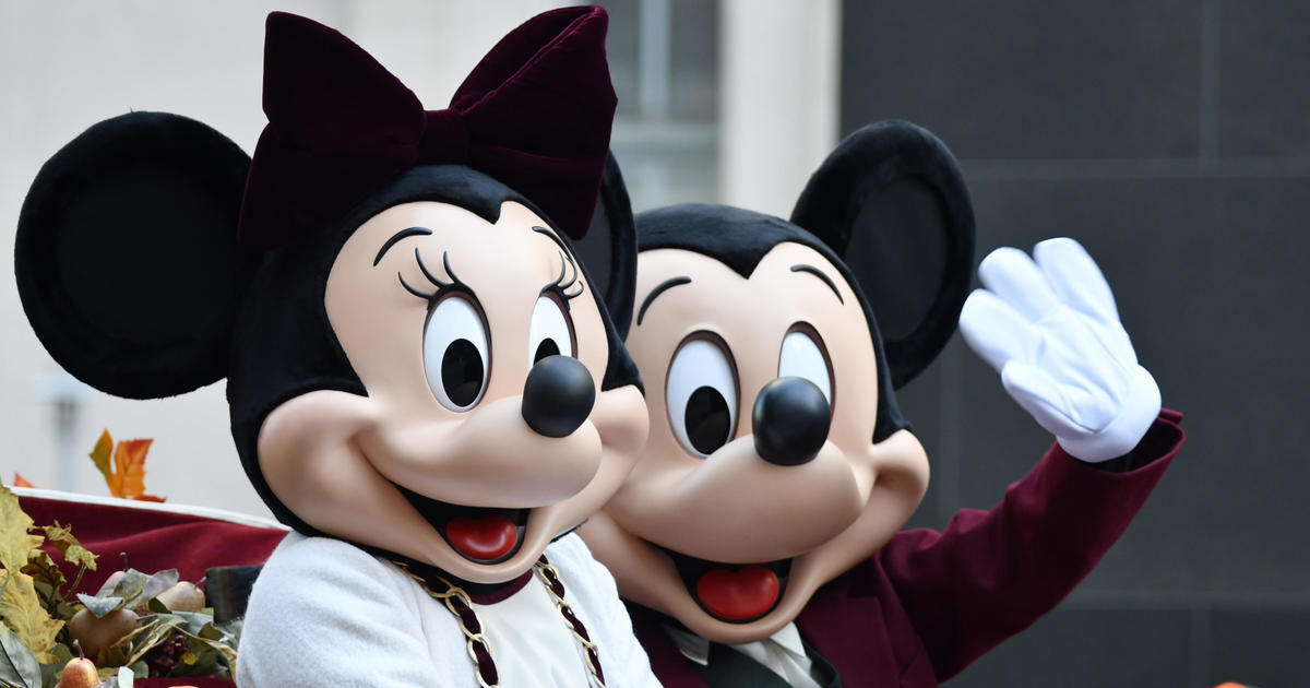 No hugs allowed: Disney announces socially distanced indoor character meets