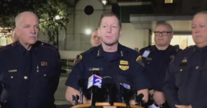 1 deputy killed, 2 injured in shooting at Houston bar 1 deputy killed, 2 injured in shooting at Houston bar