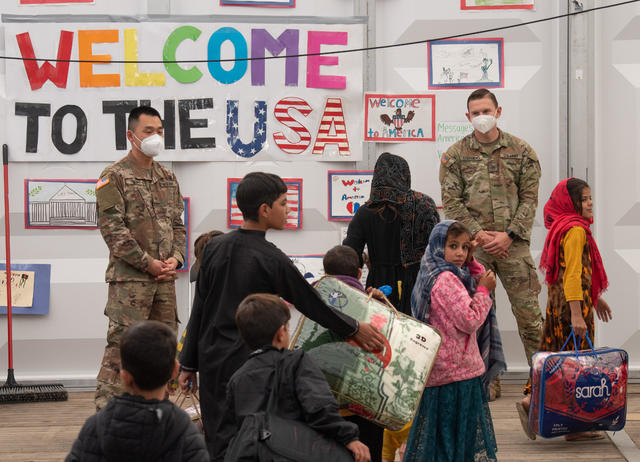 USA flies Afghans out of Germany 