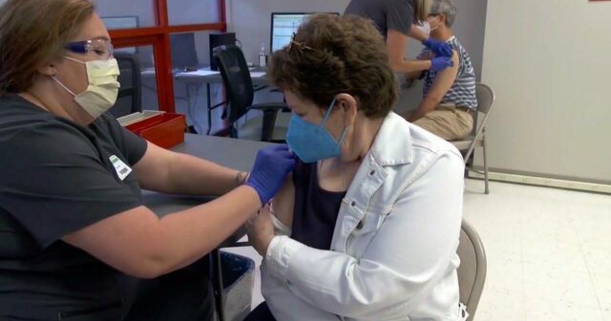 CDC: More Americans getting COVID booster shot than those who remain unvaccinated