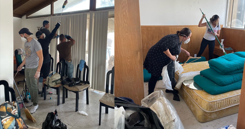 LA County Sheriff's Deputies Armed With Cleaning Supplies Help 86Year