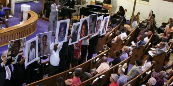 Charleston church shooting victims' families react to settlement 