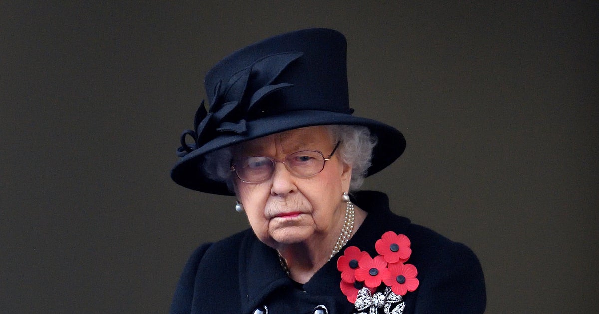 Queen sprains back, misses first planned appearance in weeks