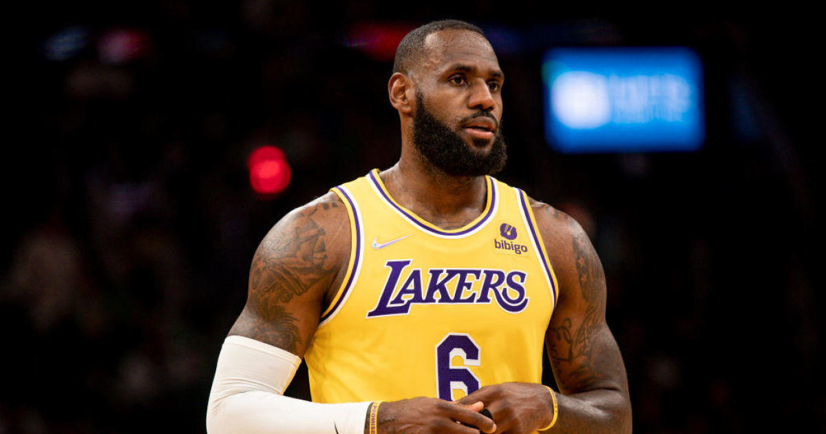 LeBron James will return to the court after clearing NBA's COVID-19 protocols