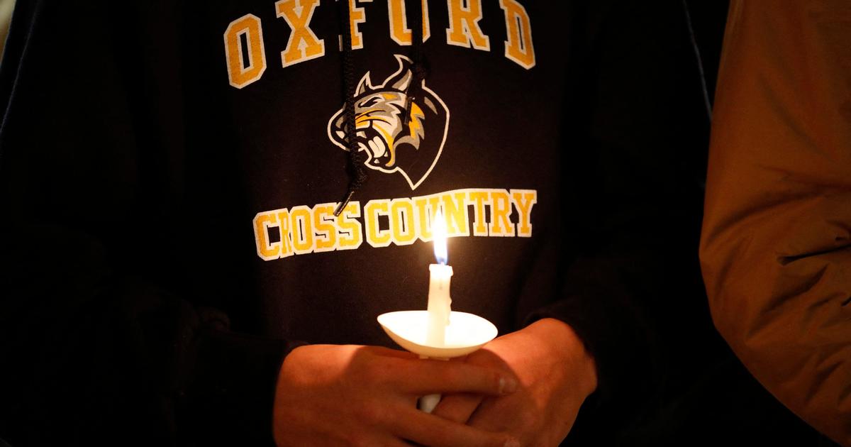 Fourth student dies in Oxford High School shooting