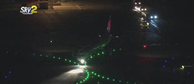 LAX-Bound Flight Makes Emergency Landing At OKC After Man Assaults Flight Attendant, Air Marshal 
