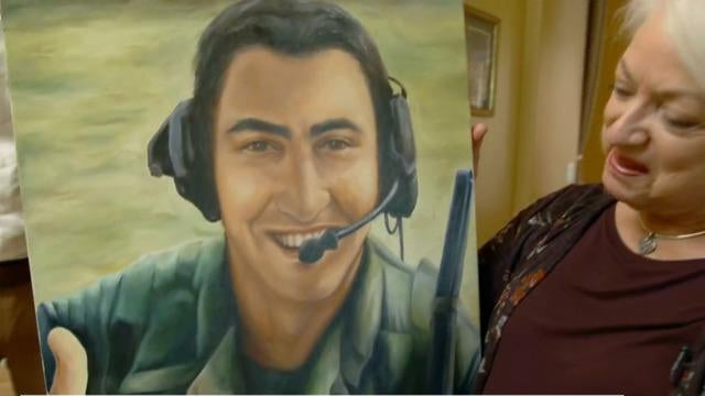 cbsn-fusion-arizona-painter-honors-military-heroes-of-the-past-thumbnail-866001-640x360.jpg