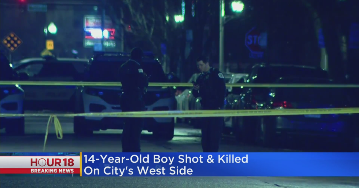 14-Year-Old Boy Shot, Killed On Near West Side - CBS Chicago