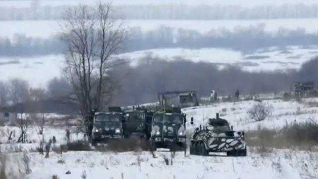 cbsn-fusion-military-aid-arrives-in-ukraine-as-tensions-rise-thumbnail-880780-640x360.jpg 
