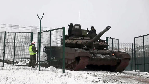Russia launches military drill with over 10,000 soldiers near Ukraine's border 