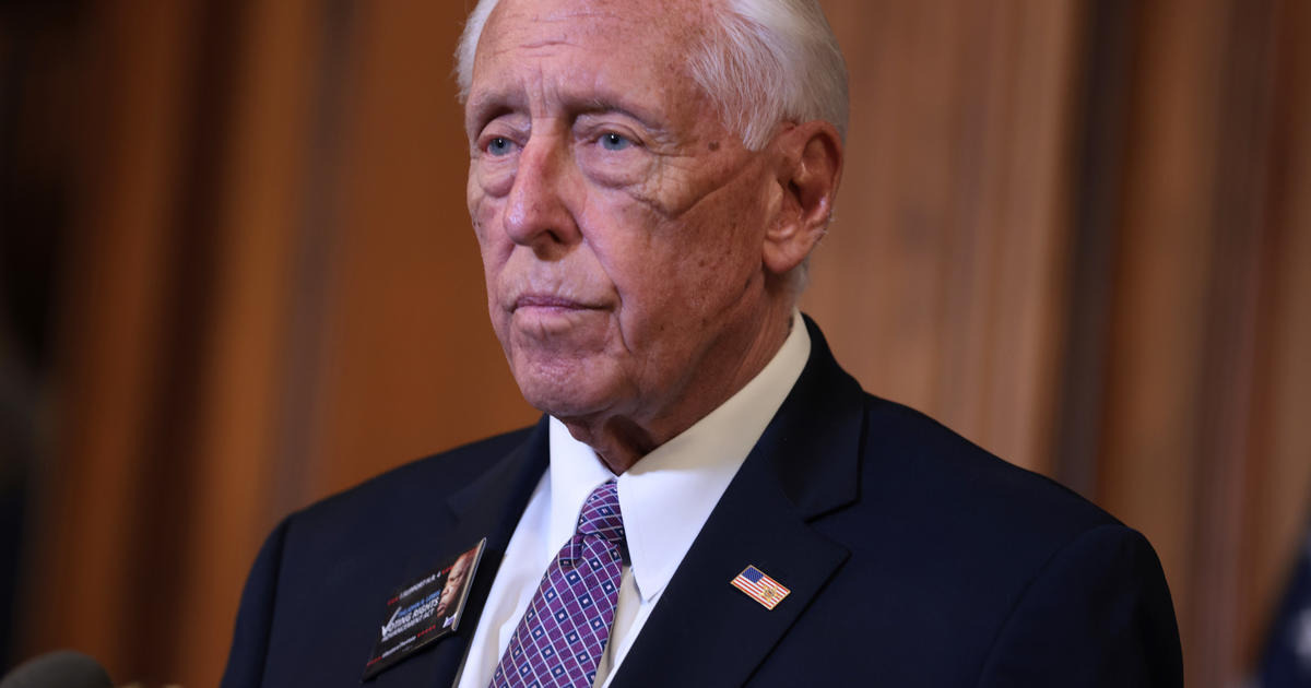 House Majority Leader Steny Hoyer says he tested positive for COVID-19