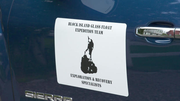 block-island-glass-float-expedition-team.jpg 