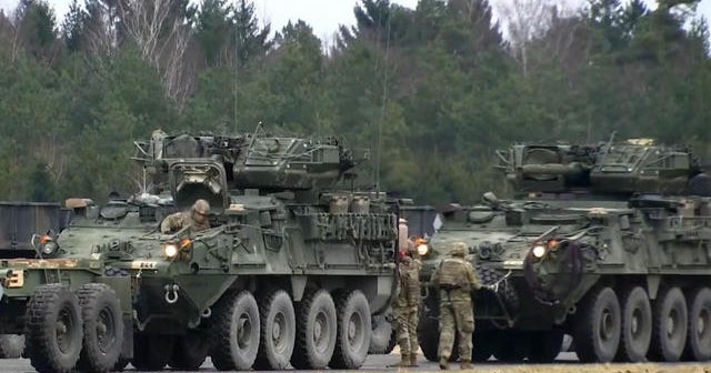 Ukrainian president warns against panic as Russia ramps up troops