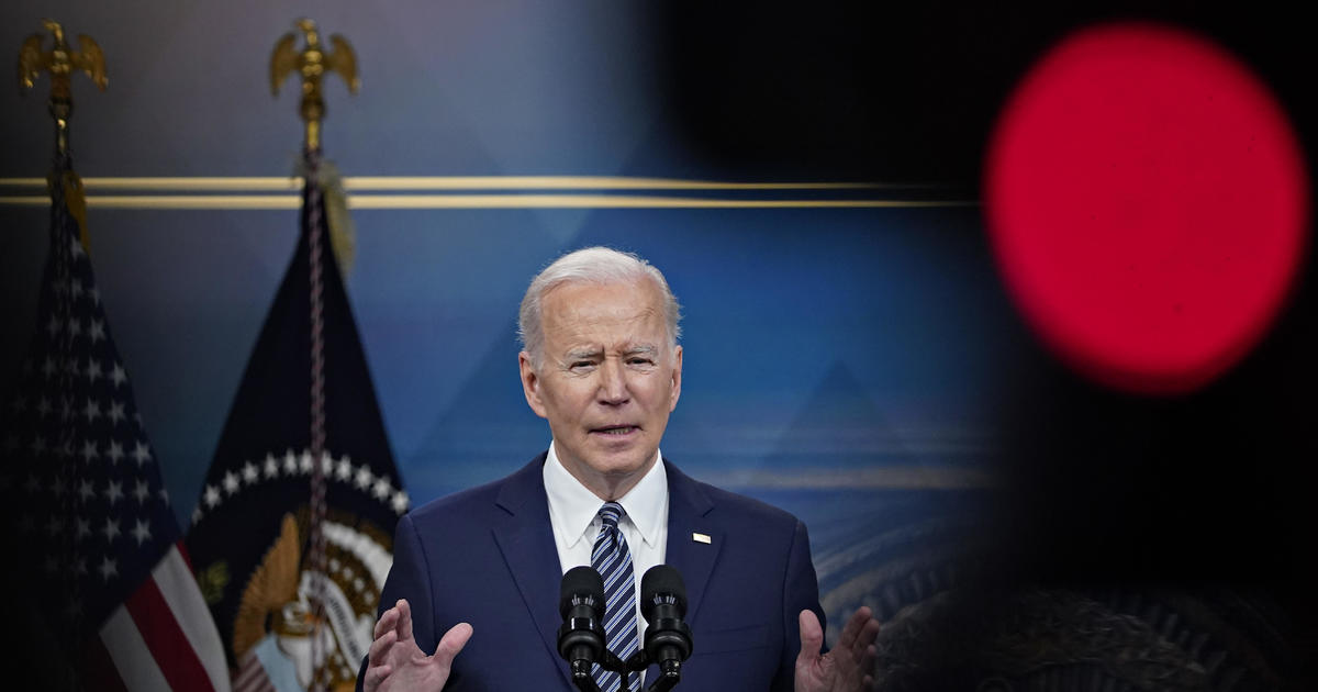 Biden says U.S. will release 1 million barrels of oil per day to reduce gas prices