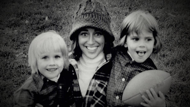 valerie-biden-with-hunter-and-beau-biden.jpg 