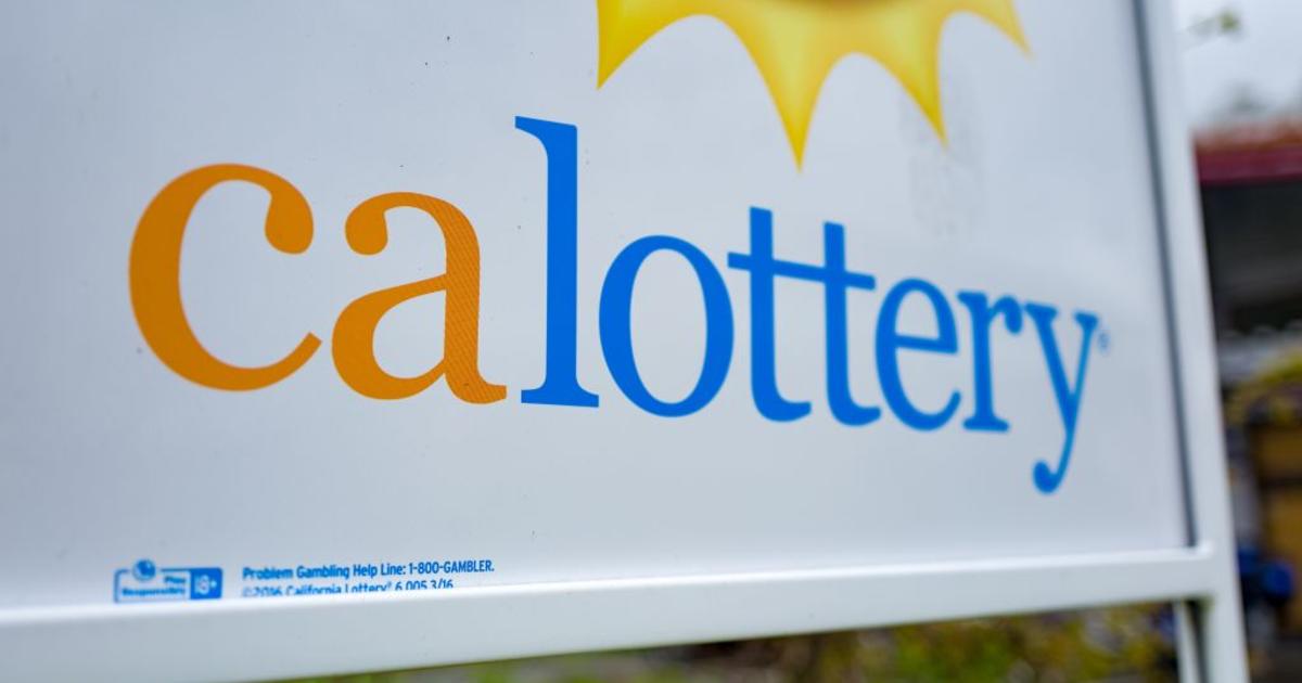 Los Angeles woman wins $10 million after pressing the wrong lottery button