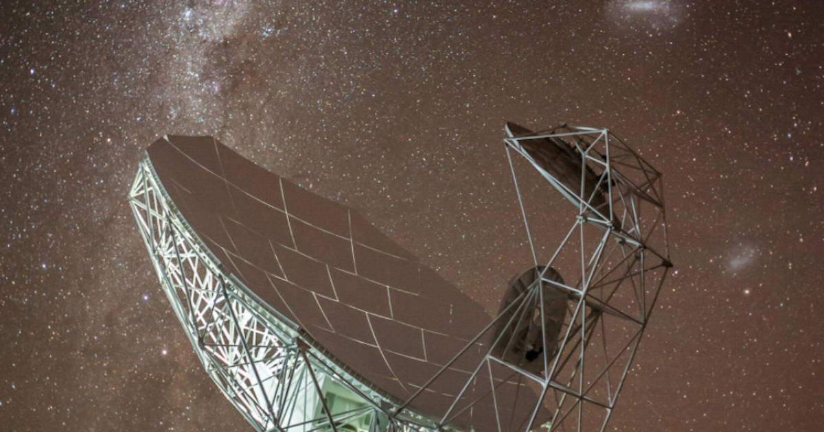 يكتشف التلسكوب الليزر الفضائي المجري على بعد 5 مليارات سنة ضوئية حطم الرقم القياسي