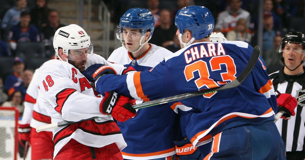 Islanders run out of steam in third, fall to Hurricanes - Vimarsana News