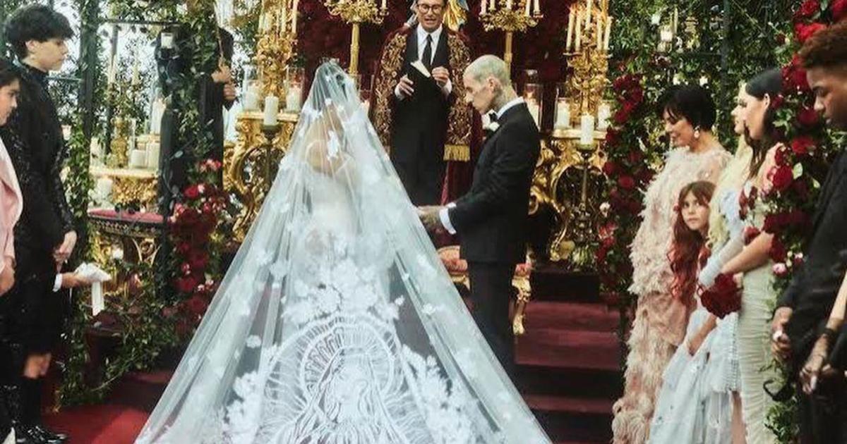 Kourtney Kardashian and Travis Barker hold star-studded wedding in Italy
