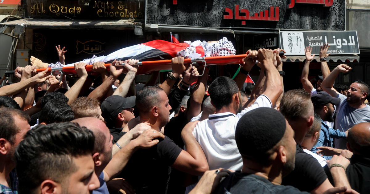 Palestinian officials say teen fatally “shot by Israeli forces”