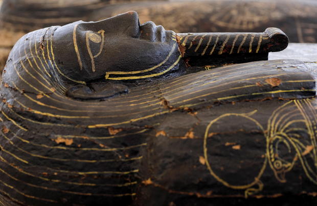Sarcófago del sitio de entierro recién descubierto en Giza, Egipto