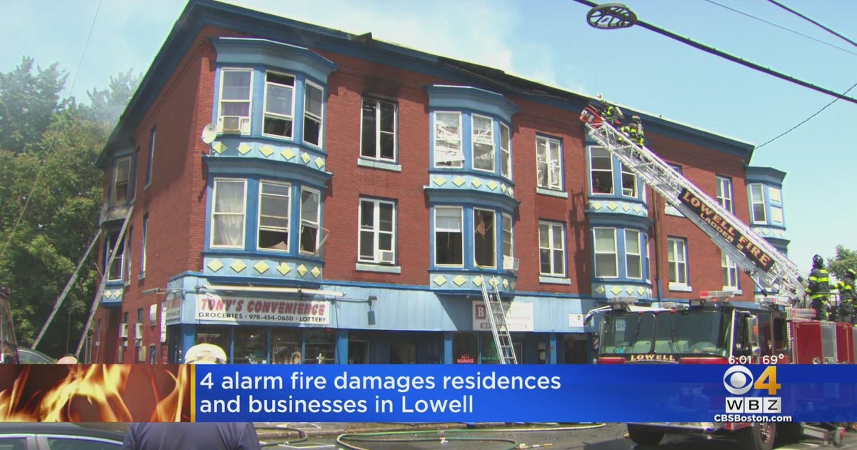 4-alarm fire damages residences, businesses in Lowell